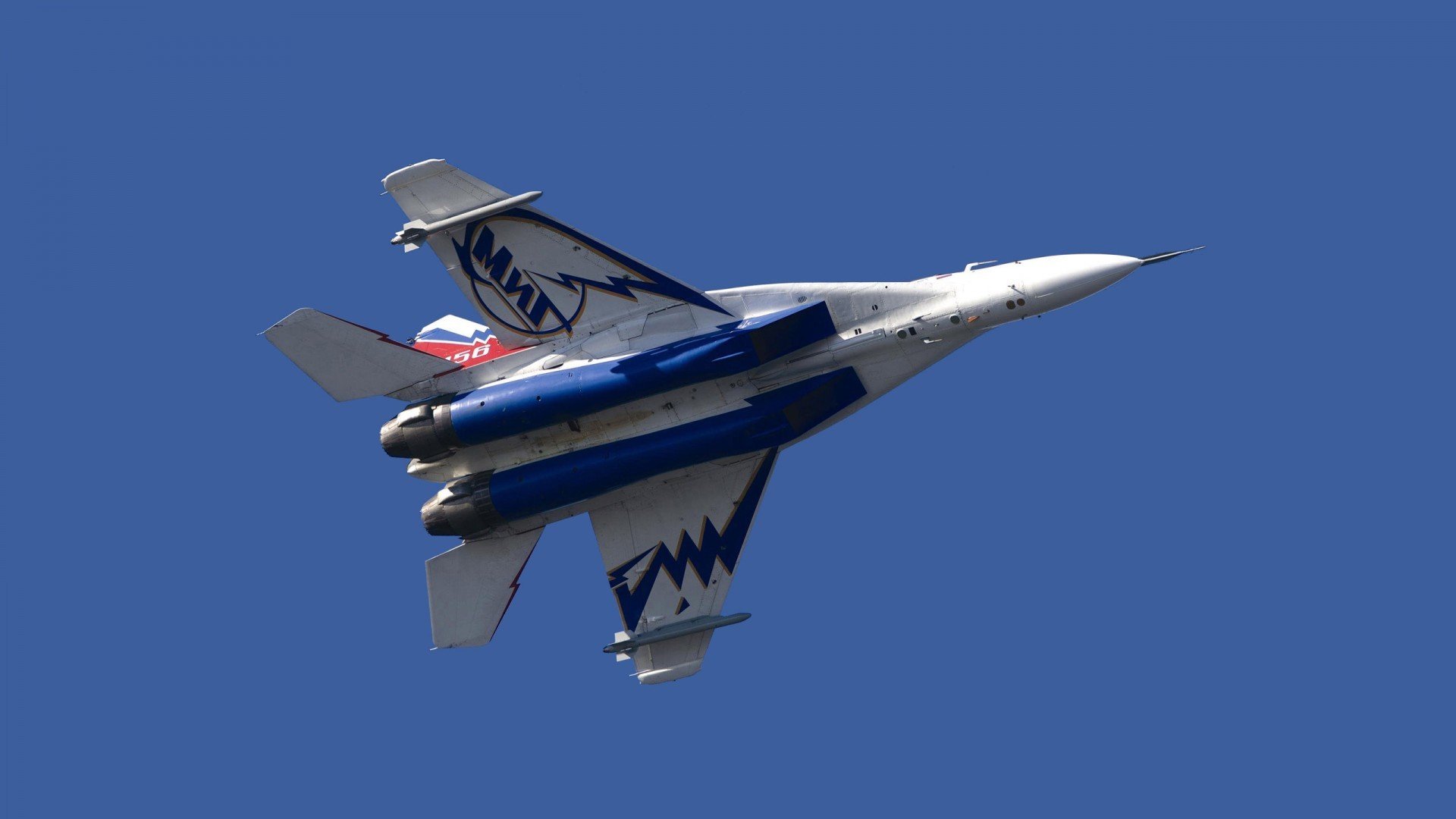 “中国足球新政出台，推动行研和青训深融合”，中国足球青训体系现状