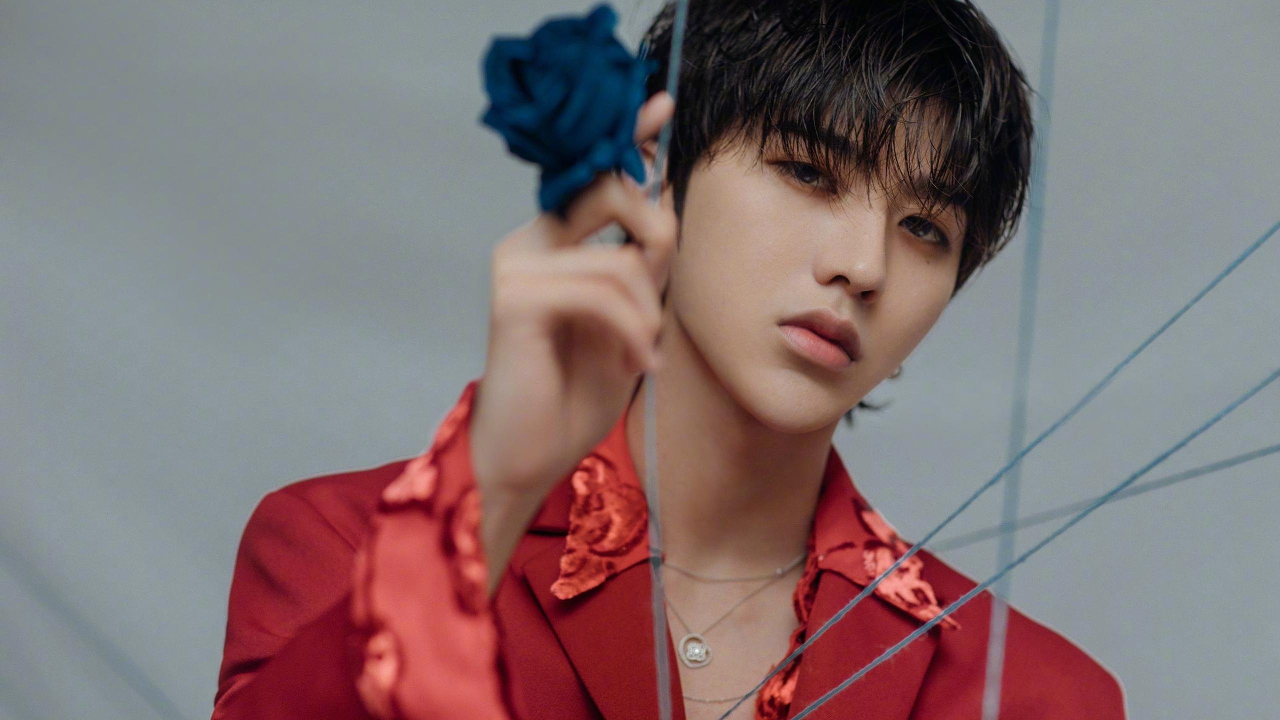 多特蒙德破门得分，带领球队取得关键胜利，多特蒙德首发门将